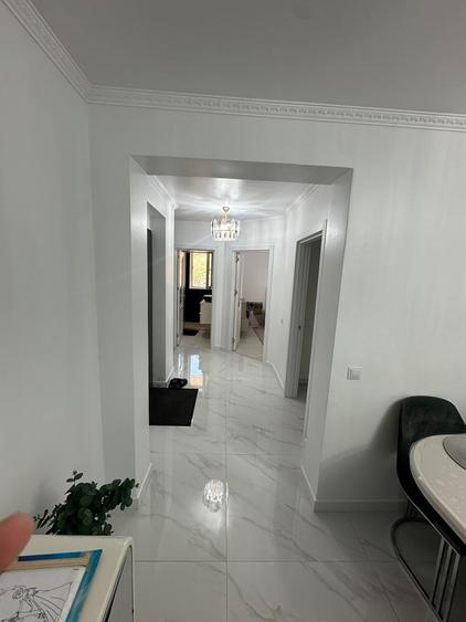 Apartament cu 2 camere decomandat în Florești