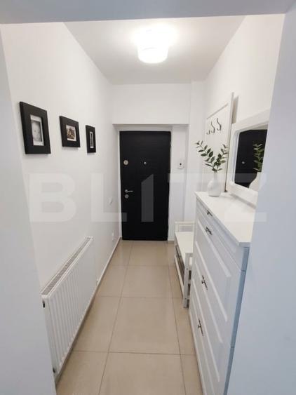 Apartament cu 4 camere decomandat, mobilat în Ultracentral