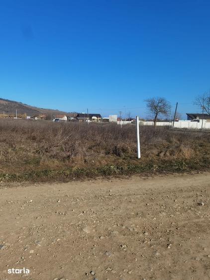 Teren de 1800 mp, în Mahmudia