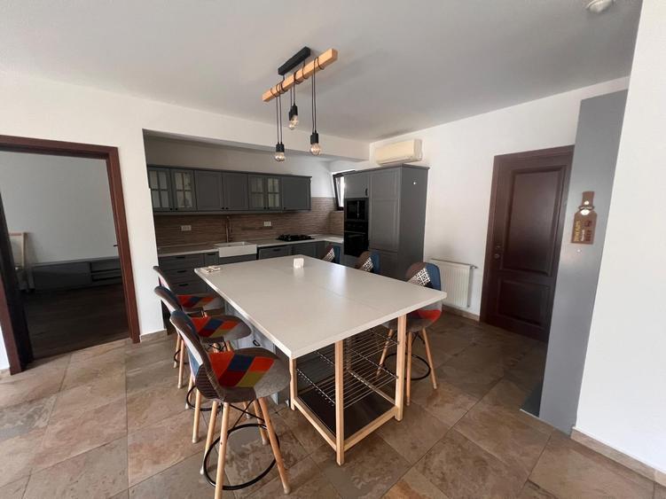 Apartament cu 2 camere decomandat în Grădina Icoanei