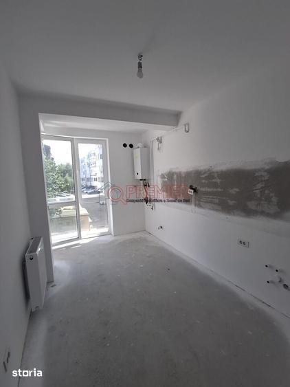 Apartament cu 4 camere în Metalurgiei