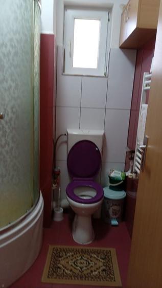 Garsonieră decomandată în Poarta 6