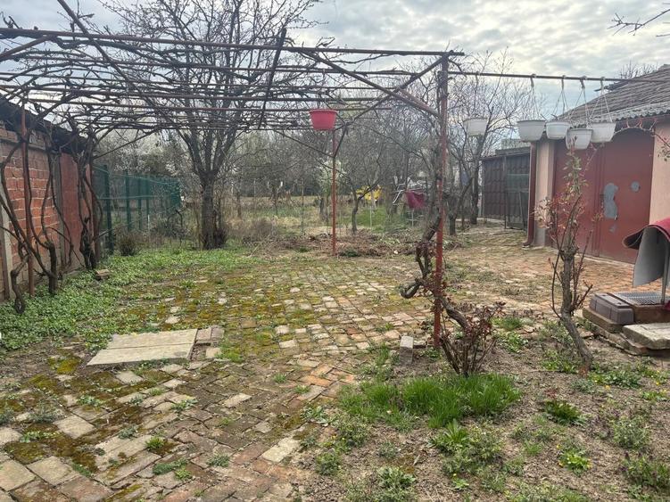 Casă individuală cu 3 camere cu Canalizare în Șagului