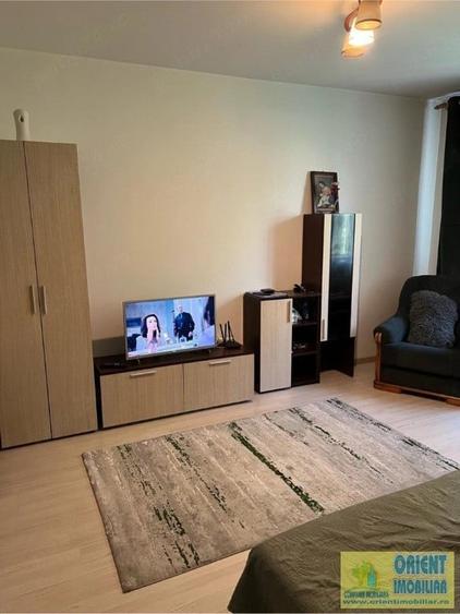 Apartament cu 2 camere semidecomandat în Gara