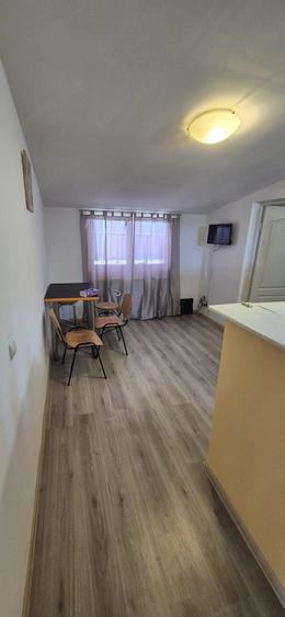 Apartament cu 3 camere decomandat în Chiajna