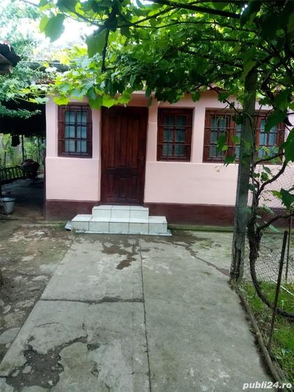 Casă cu 4 camere cu Teren 700 Mp în Grăjdana