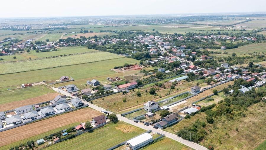 Teren Construcții intravilan de 1970 mp, în Zurbaua