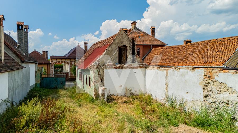 Casă individuală cu 2 camere cu Canalizare în Caragiale