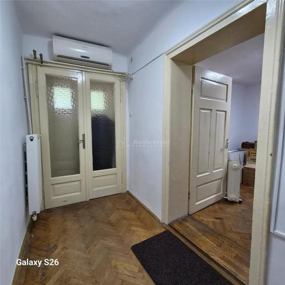 Apartament 3 camere la curte, pivnita, centrala, Armeneasca- - 10