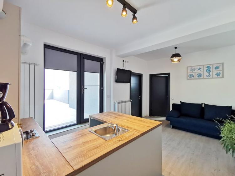 Apartament cu 2 camere semidecomandat, mobilat în Mamaia-Sat — fotografia 2