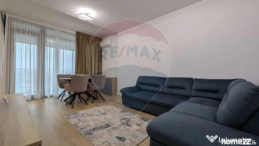 Apartament cu 2 camere decomandat în Splaiul Unirii