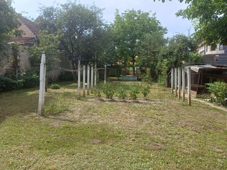 Casă individuală cu 3 camere cu Teren 600 Mp în Turnișor