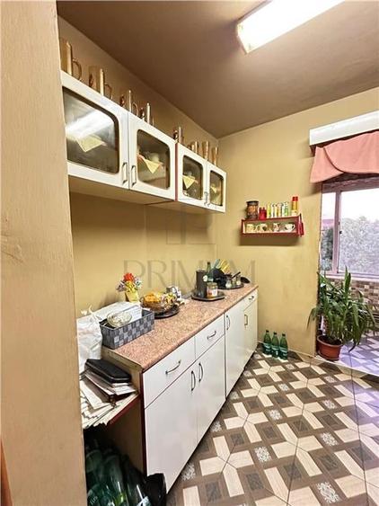 Apartament cu 2 camere decomandat, mobilat în Girocului
