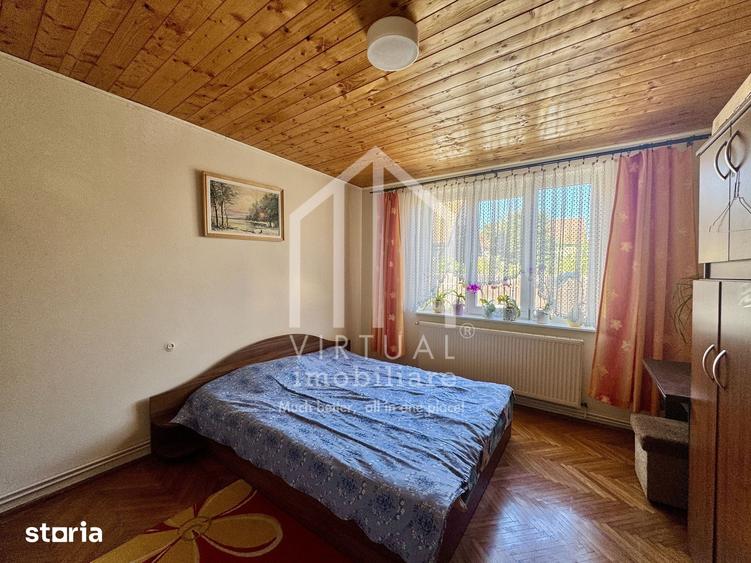 Casa individuala cu 6 camere, 185mp utili, 432mp teren - Lupeni - 4