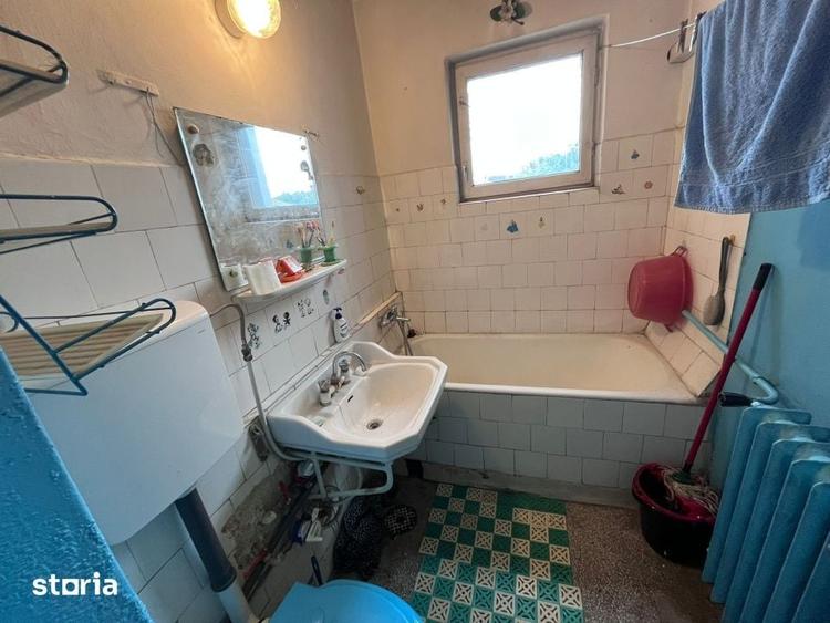 Apartament cu 3 camere decomandat în 1 Mai