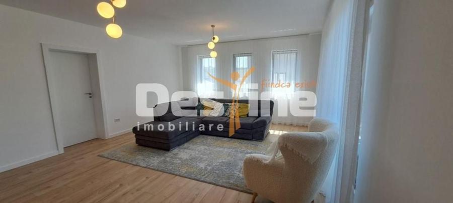 Casă cu 4 camere cu Teren 498 Mp în Miroslava