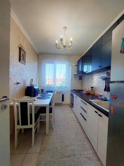 Apartament cu 2 camere decomandat în Baicului