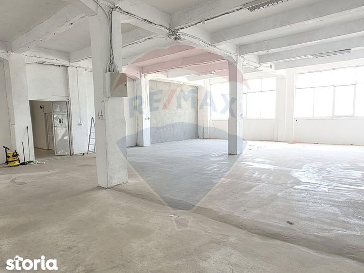 Spațiu comercial, de 202 mp, în Obor