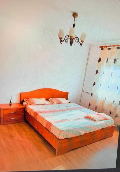 Apartament cu 2 camere semidecomandat în Ultracentral