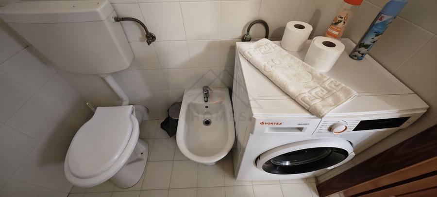 Garsonieră decomandată, mobilată în Complex Studențesc
