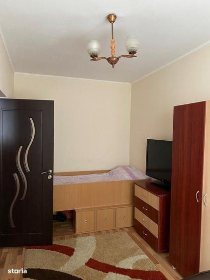 Apartament cu 3 camere semidecomandate, Centru - 3