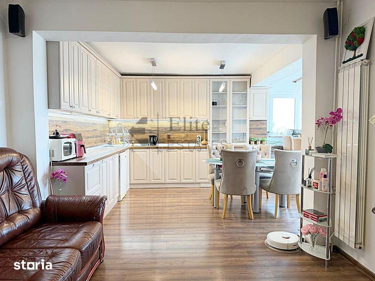 Apartament cu 4 camere decomandat în Ultracentral