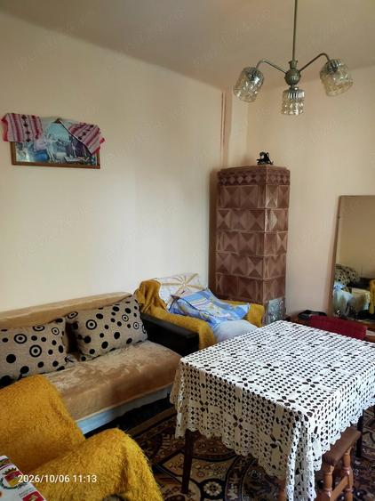 Casă cu 3 camere cu Teren 160 Mp în Central