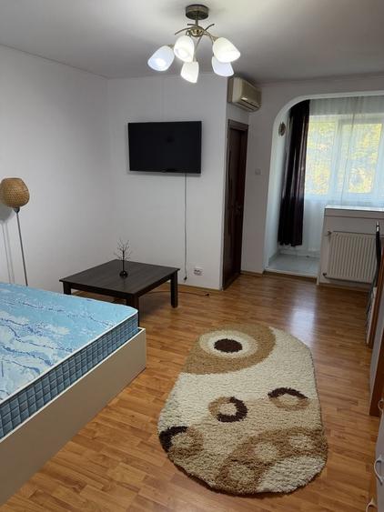 Garsonieră în Costin Georgian