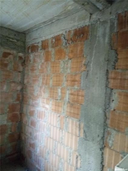 Casă cu 3 camere cu Teren 1886 Mp în Titan