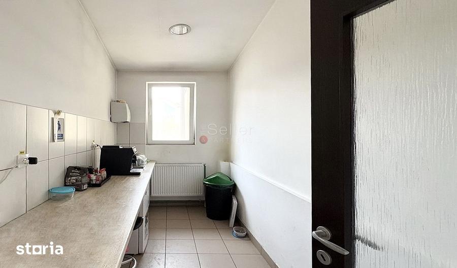 Casă cu 9 camere cu Teren 378 Mp în Bartolomeu
