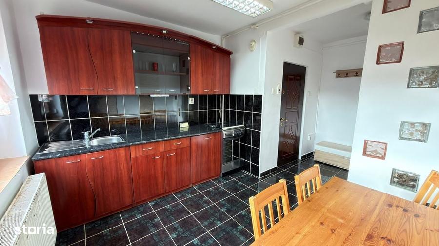 Apartament cu 2 camere semidecomandat în Central