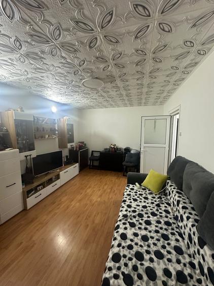 Apartament 2 camere dec km 4-5 - 4