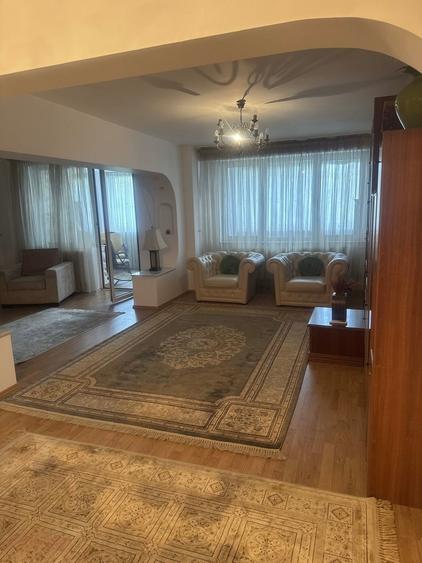 Apartament cu 2 camere în Unirii