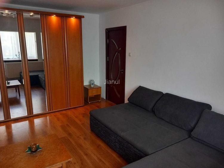 Inchiriez apartament 2 camera Caiovita Noua, Craiova, Dolj