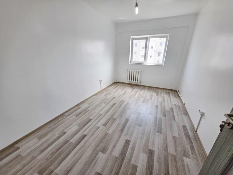 Apartament cu 2 camere în Mircea cel Bătrân