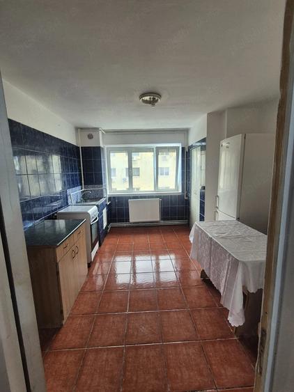 Apartament cu 2 camere decomandat în Mihai Bravu