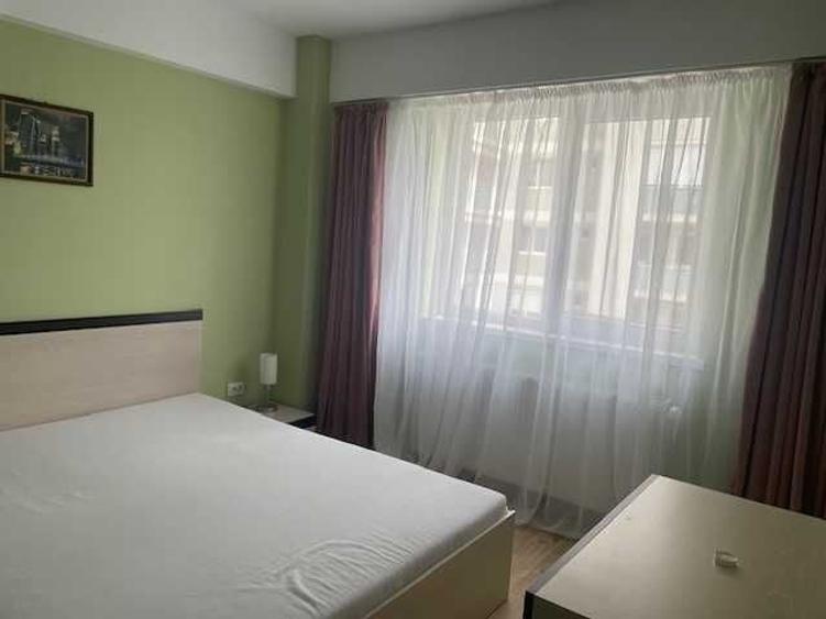 Apartament cu 2 camere decomandat în Sânmartin