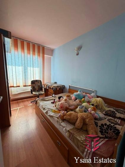 Apartament cu 4 camere în Km 4-5