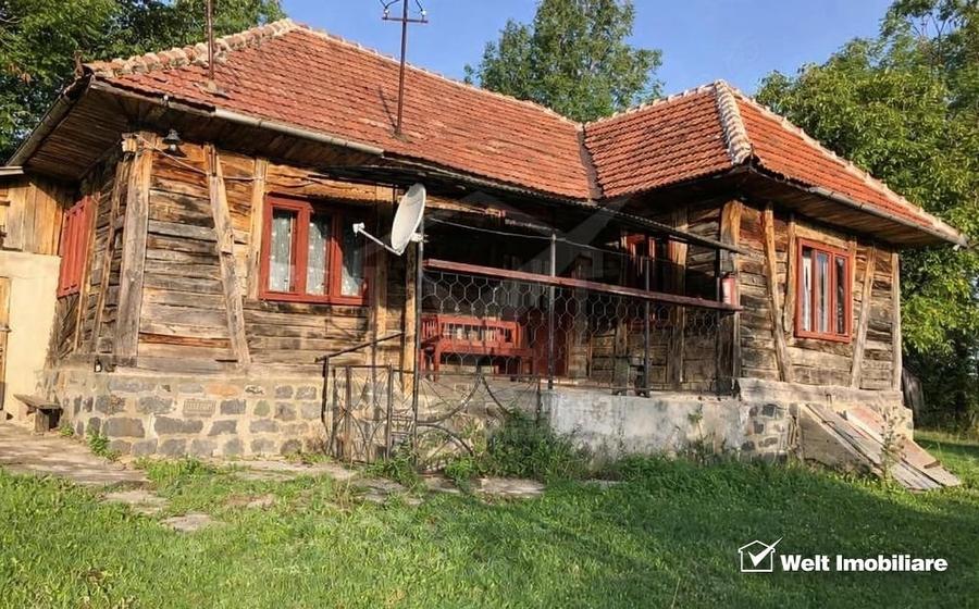 Casă cu 3 camere cu Teren 11200 Mp în Vânători