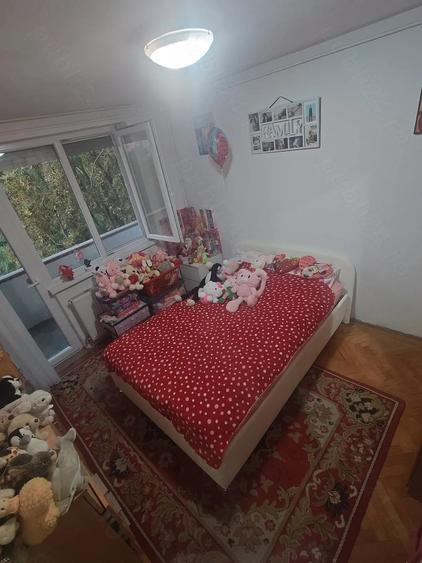 Apartament cu 4 camere decomandat în Nord