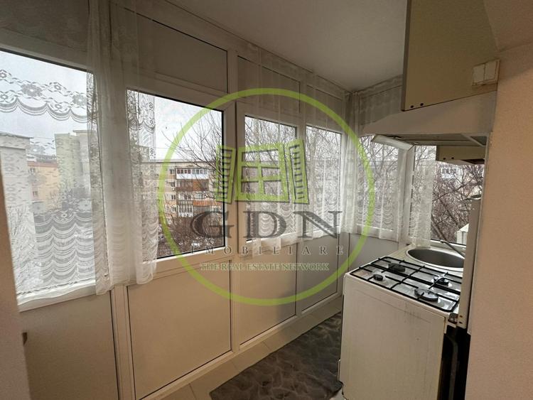 Apartament cu 3 camere decomandat, mobilat în Brazda lui Novac