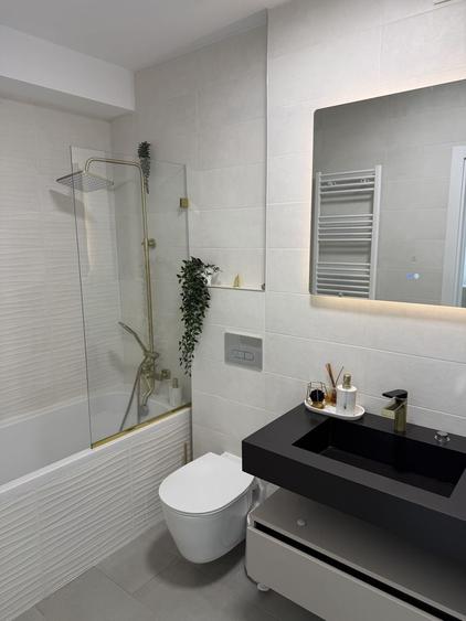Apartament cu 2 camere decomandat în Drumul Taberei