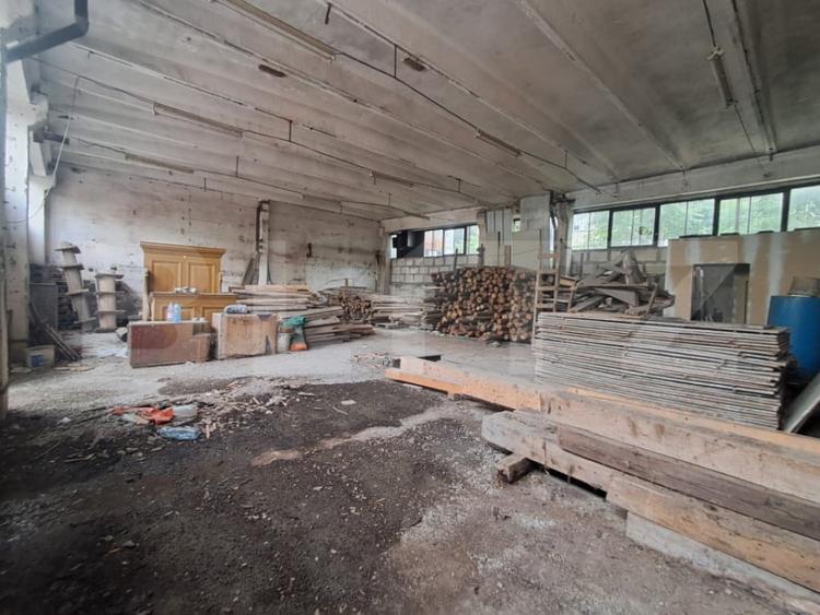 Spațiu comercial, de 202 mp, în Central