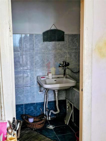 Pret BOMBA ! Casa caramida 2 camere teren 98 mp Calea Galati - Matern - 16