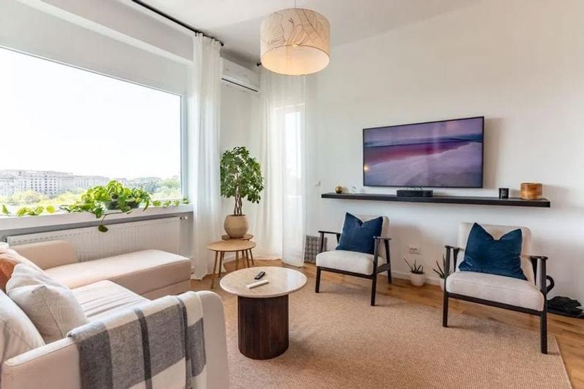Apartament cu 4 camere decomandat în Cișmigiu