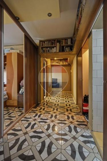 Apartament cu 3 camere decomandat în Rahova