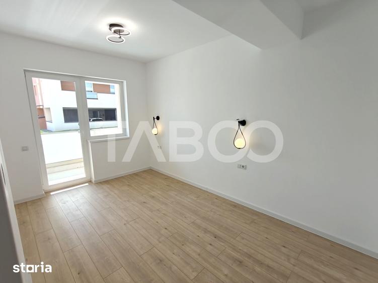 Apartament cu 3 camere decomandat în Vest