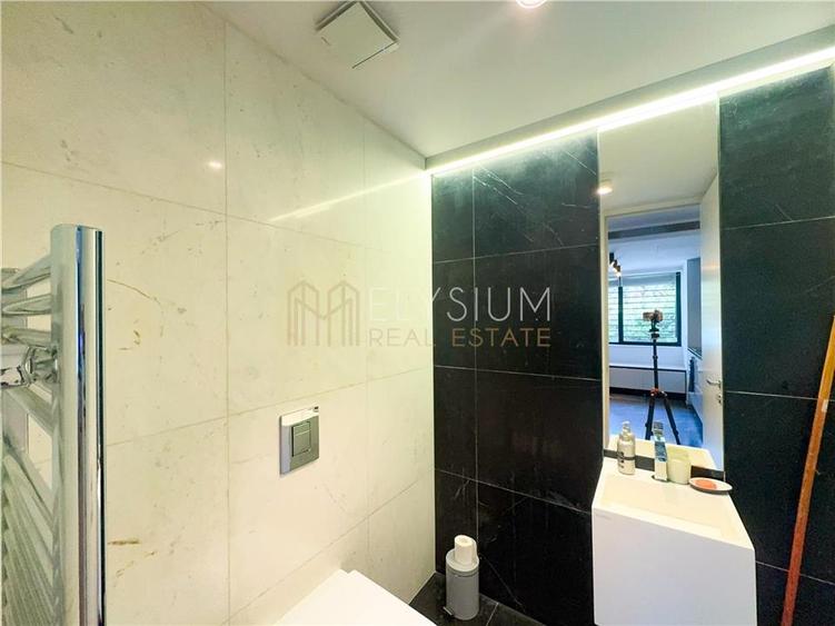 Apartament cu 4 camere decomandat, mobilat în Primăverii