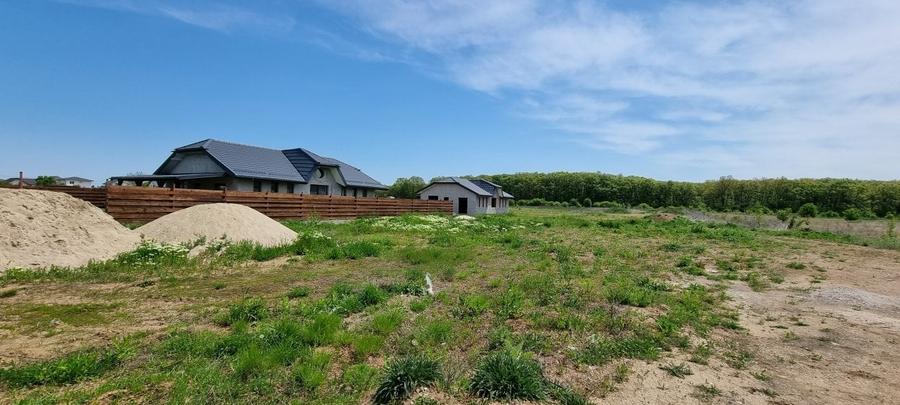 Teren Construcții intravilan de 627 mp, în Crevedia