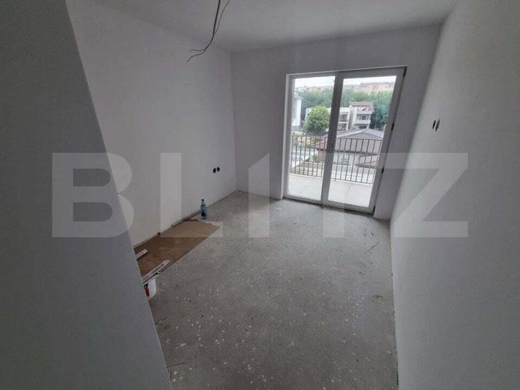Apartament cu 2 camere decomandat în Cornitoiu